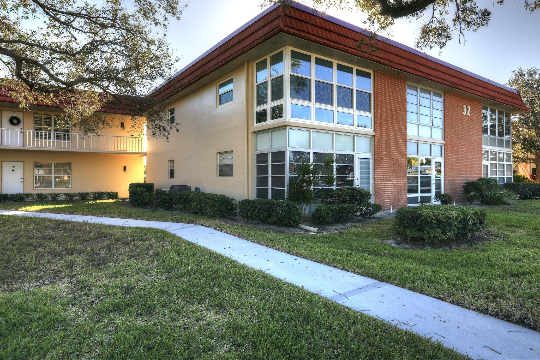 Pine Arbor Ln, Vero Beach, FL 32962