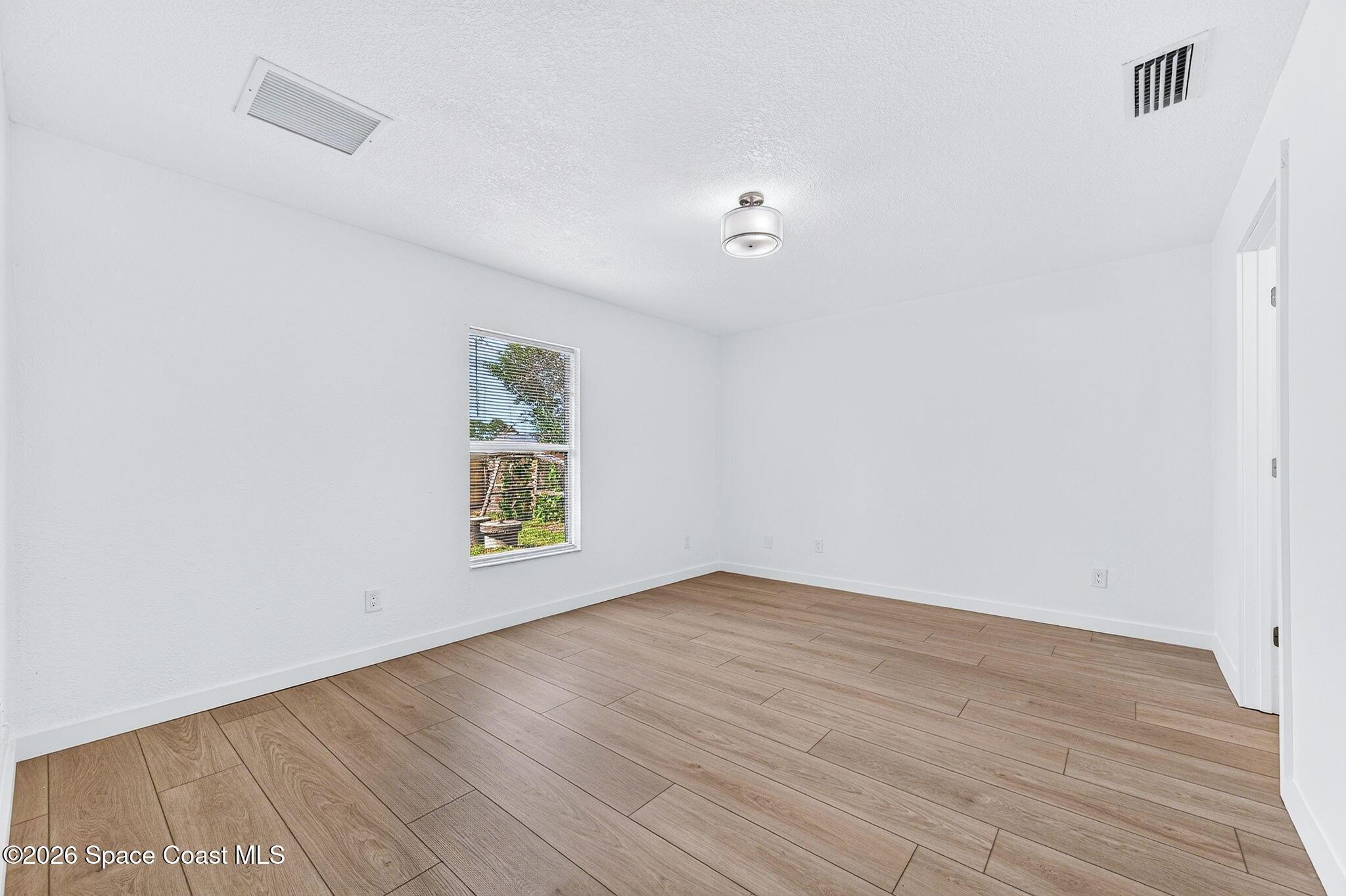 Avalon St Se, Palm Bay, FL 32909