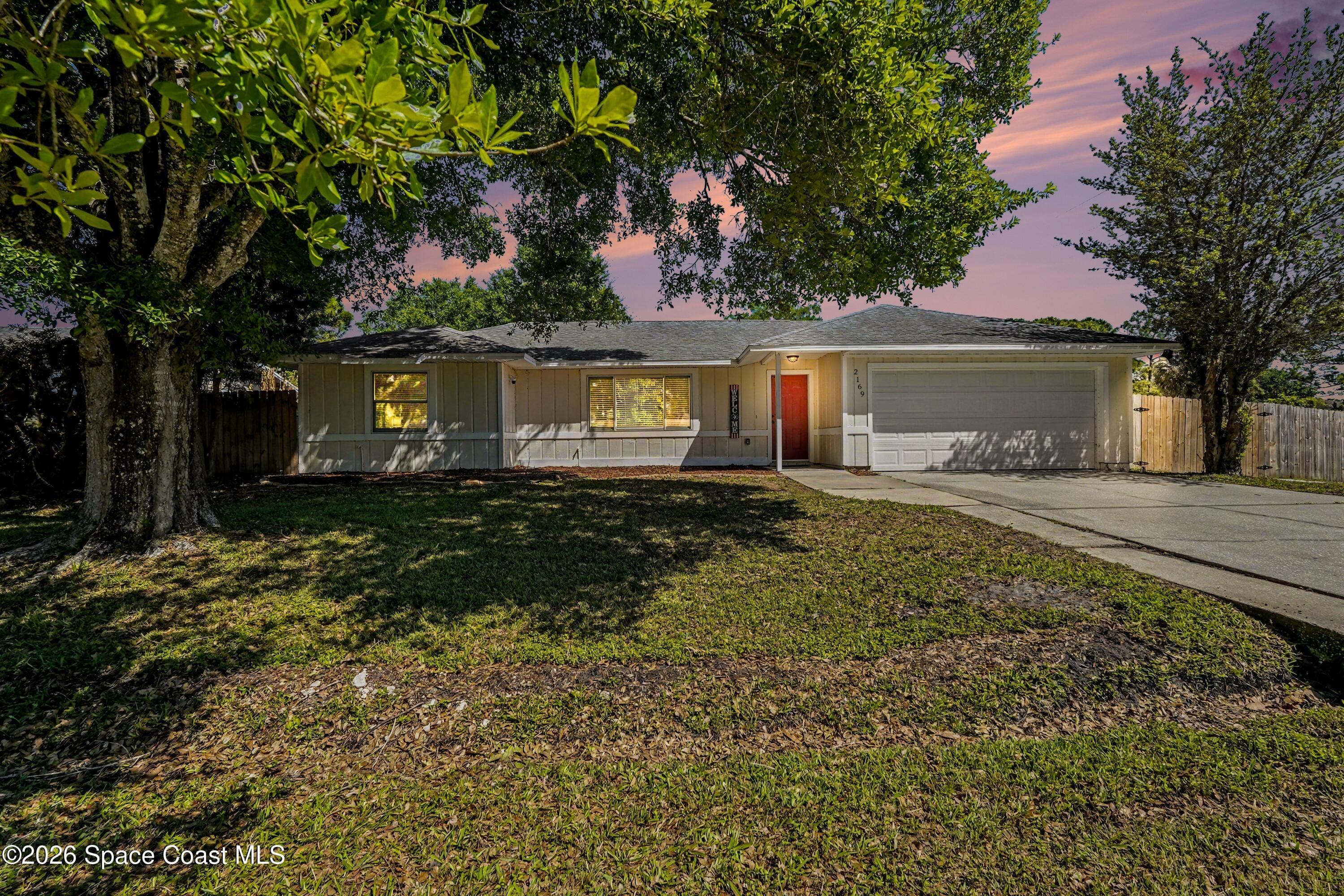 Wagonwheel Ave Se, Palm Bay, FL 32909