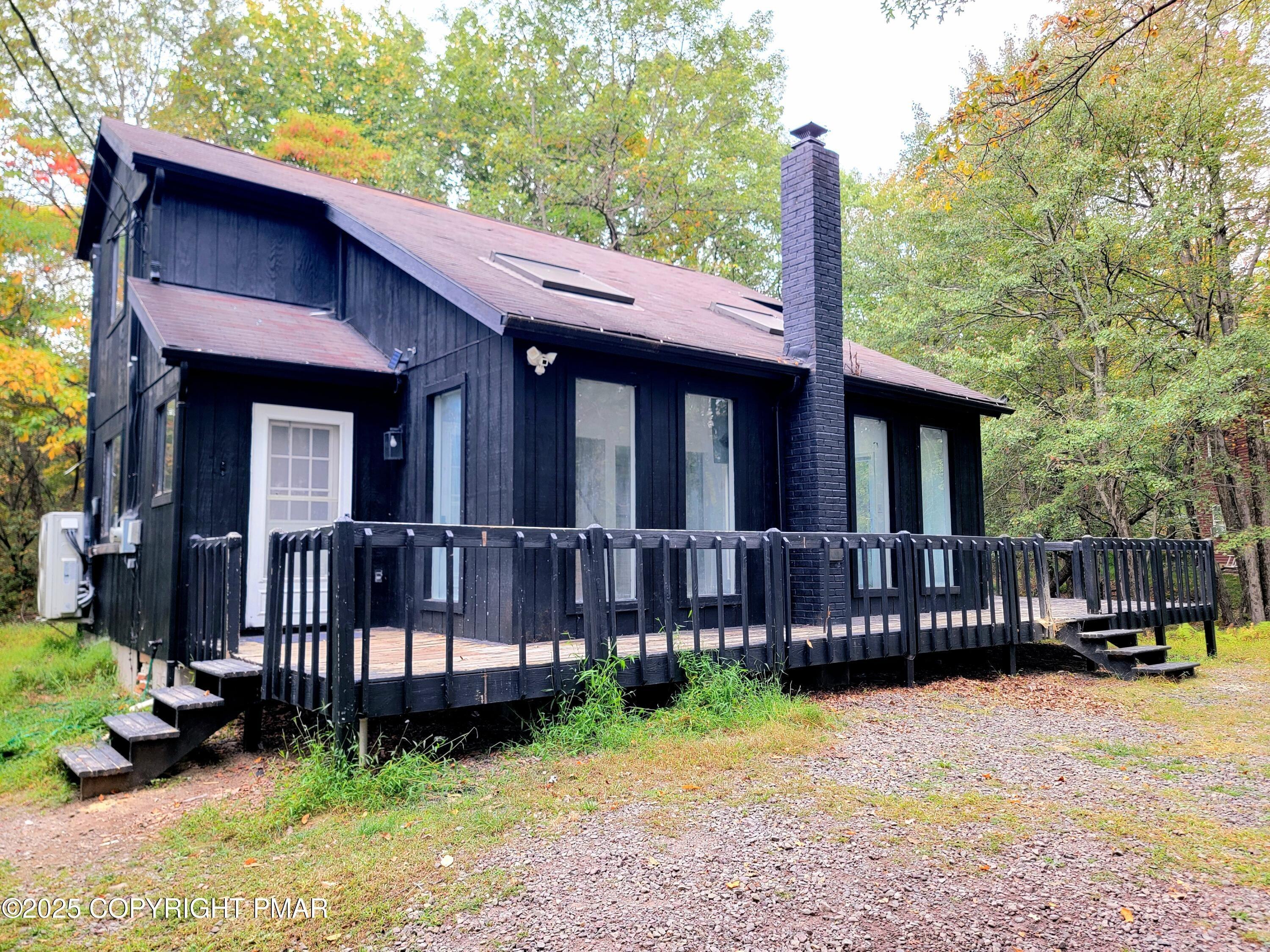 Overland Dr, Long Pond, PA 18334