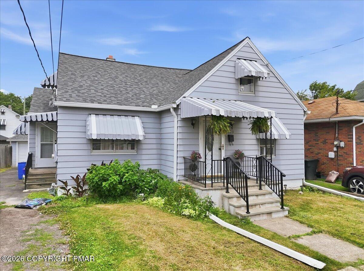 Lyndwood Ave, Hanover Township, PA 18706