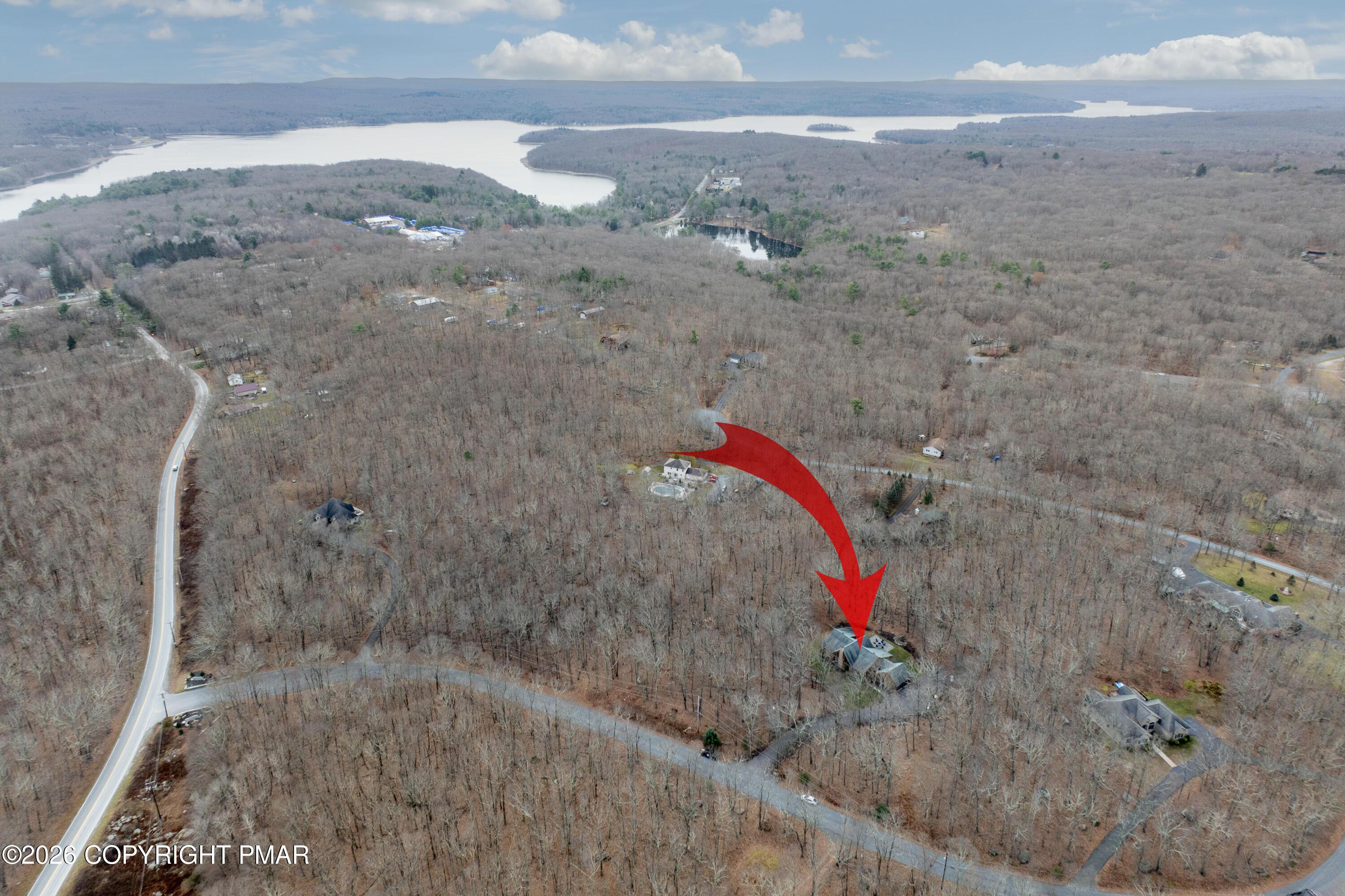 Acacia Dr, Hawley, PA 18428
