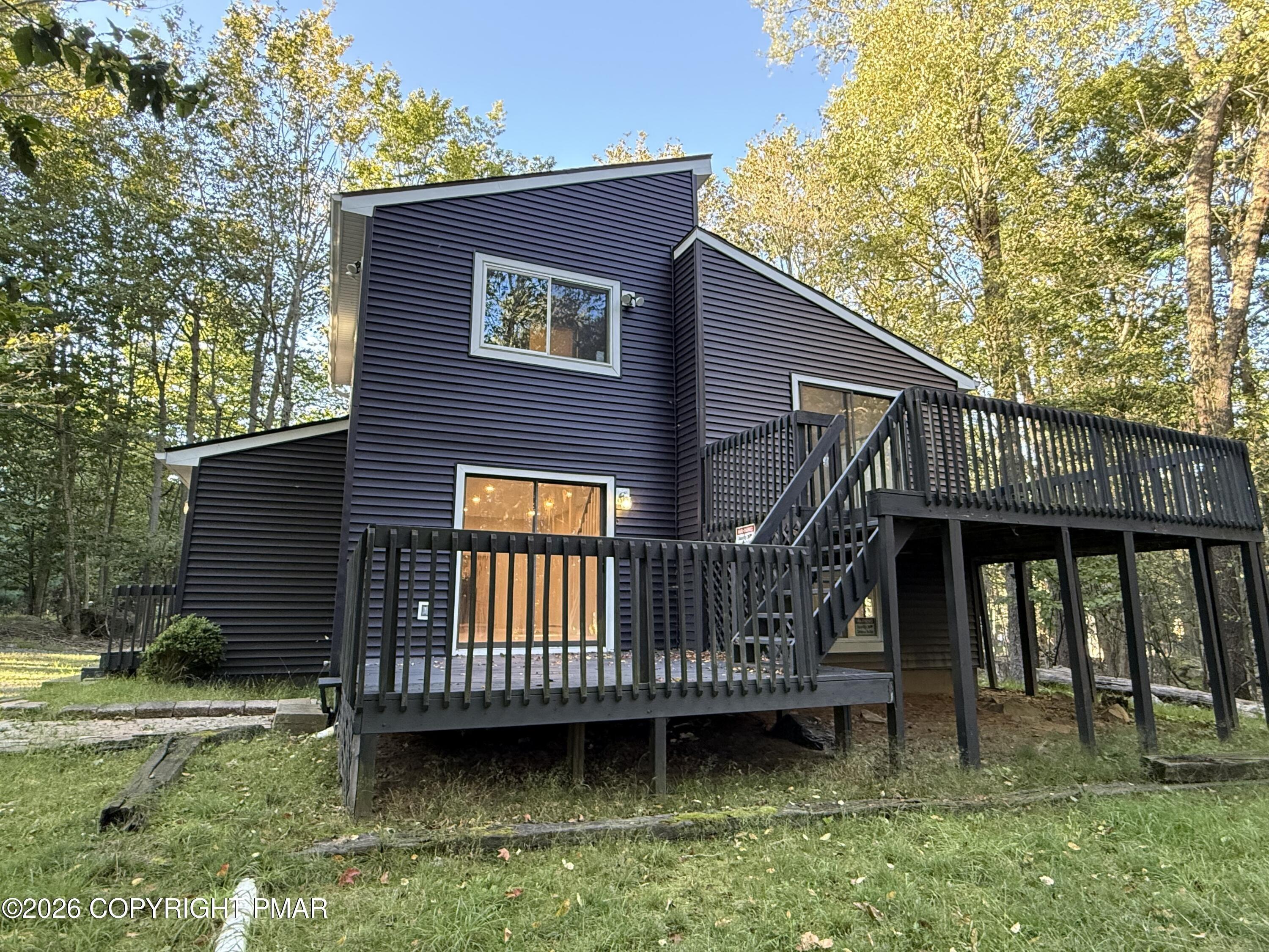 Fairhaven Dr, Tobyhanna, PA 18466
