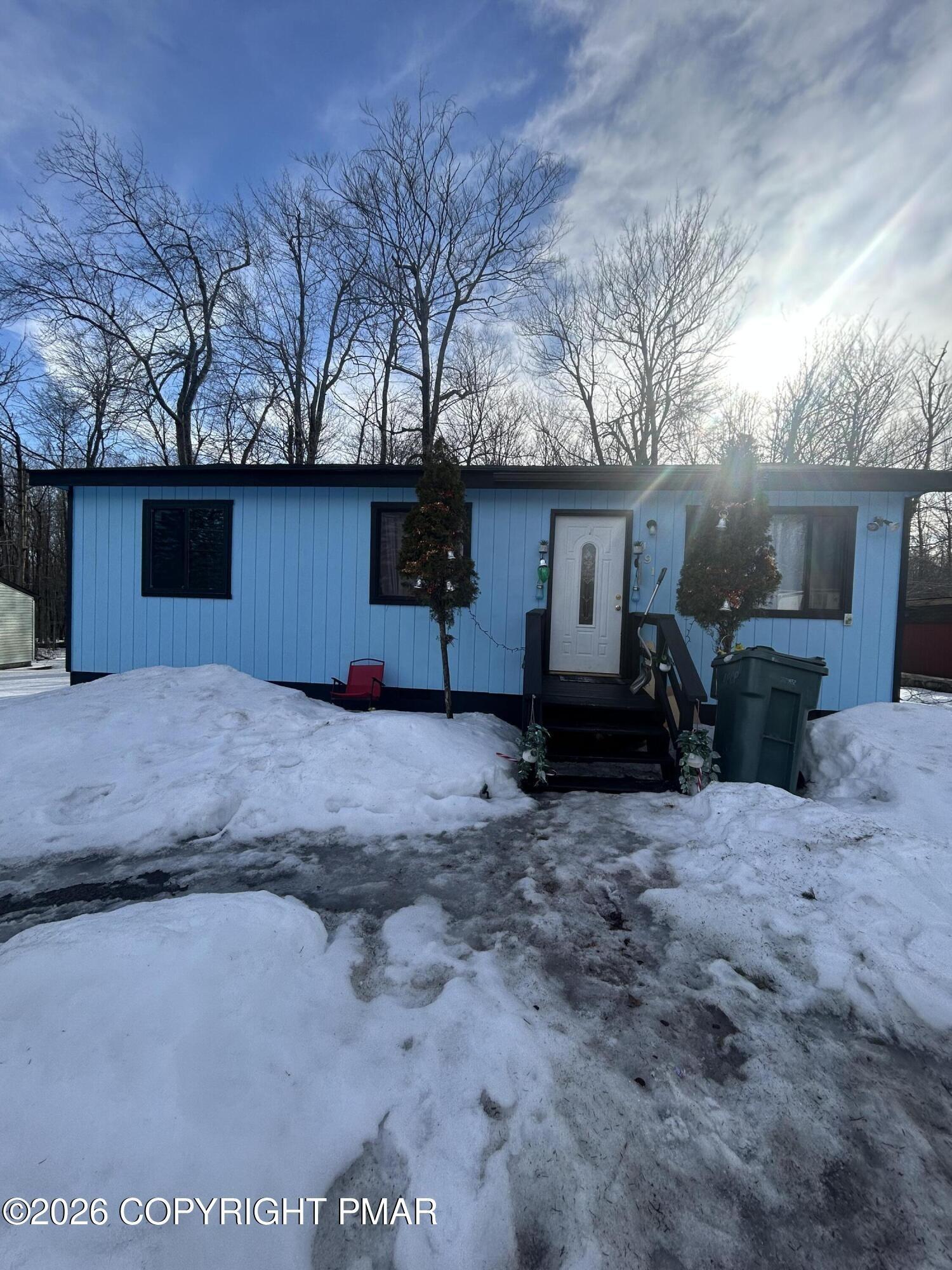 Idlewild Dr, Tobyhanna, PA 18466