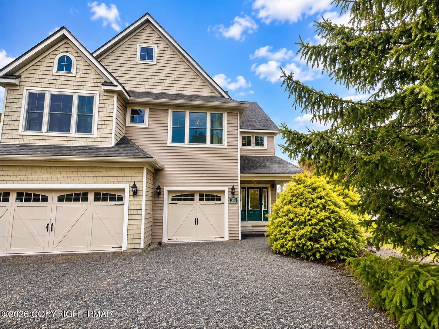 Linden Ct, Tannersville, PA 18372
