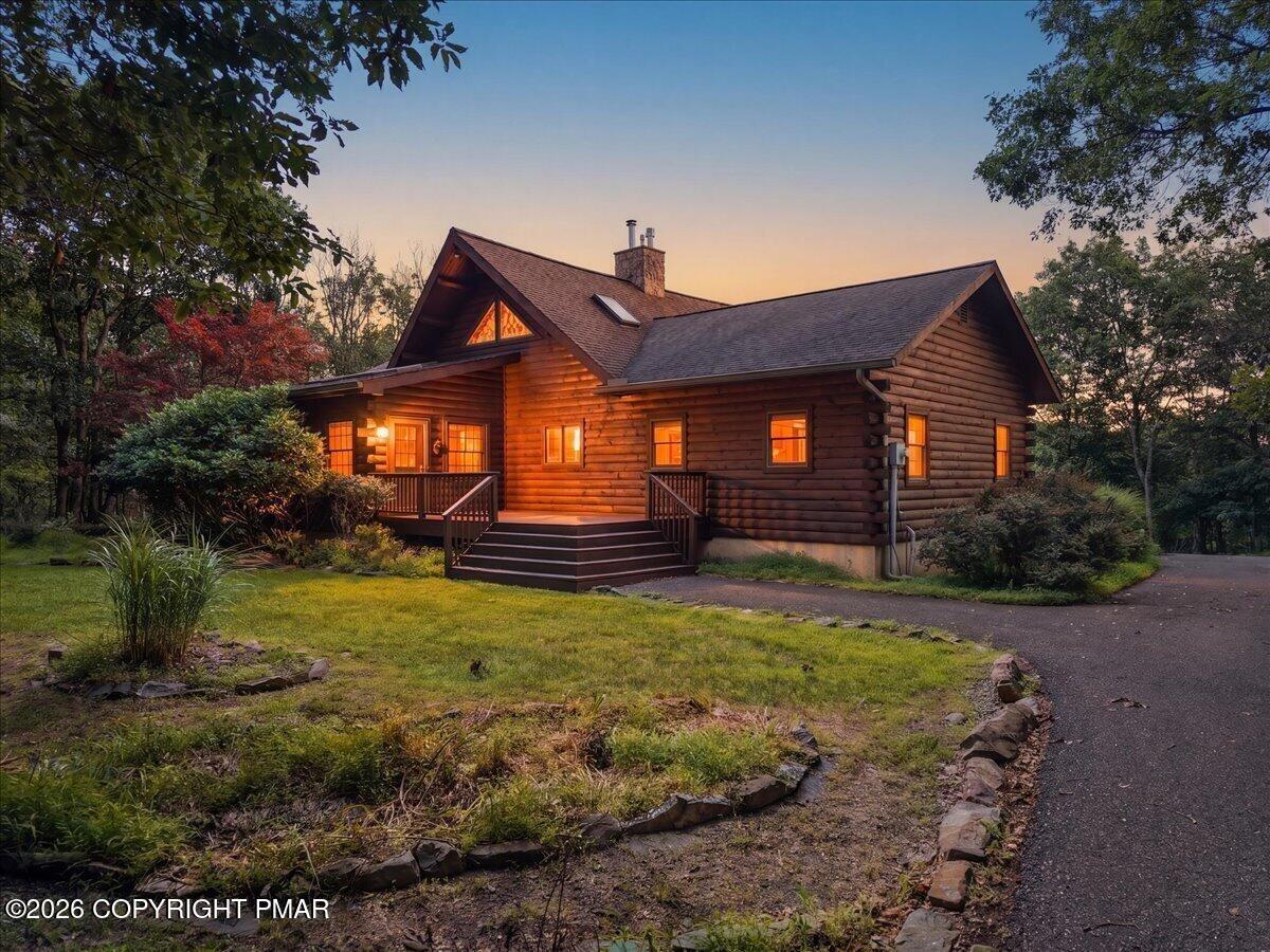 E Point Rd, Albrightsville, PA 18210