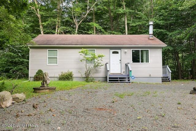 Stony Hollow Dr, Tobyhanna, PA 18466