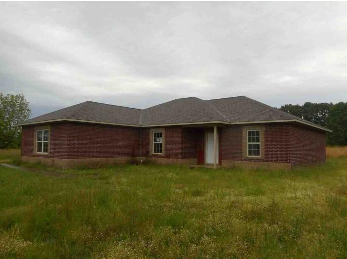 S Red Hill St, Alma, AR 72921