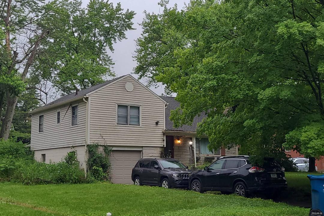 N Oxford St, Indianapolis, IN 46220