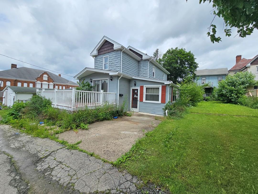 1/2 Addison St, Washington, PA 15301