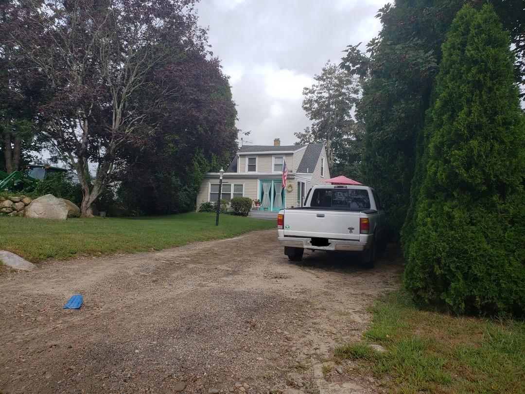 Allens Cove Rd, Charlestown, RI 02813