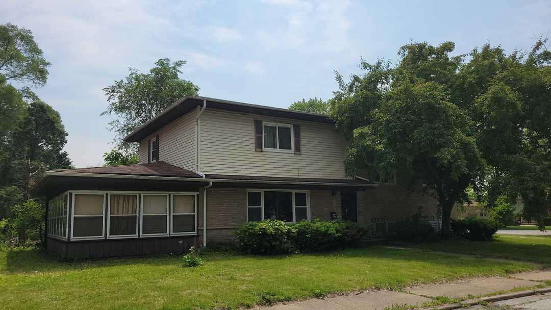 Grant St, Dolton, IL 60419