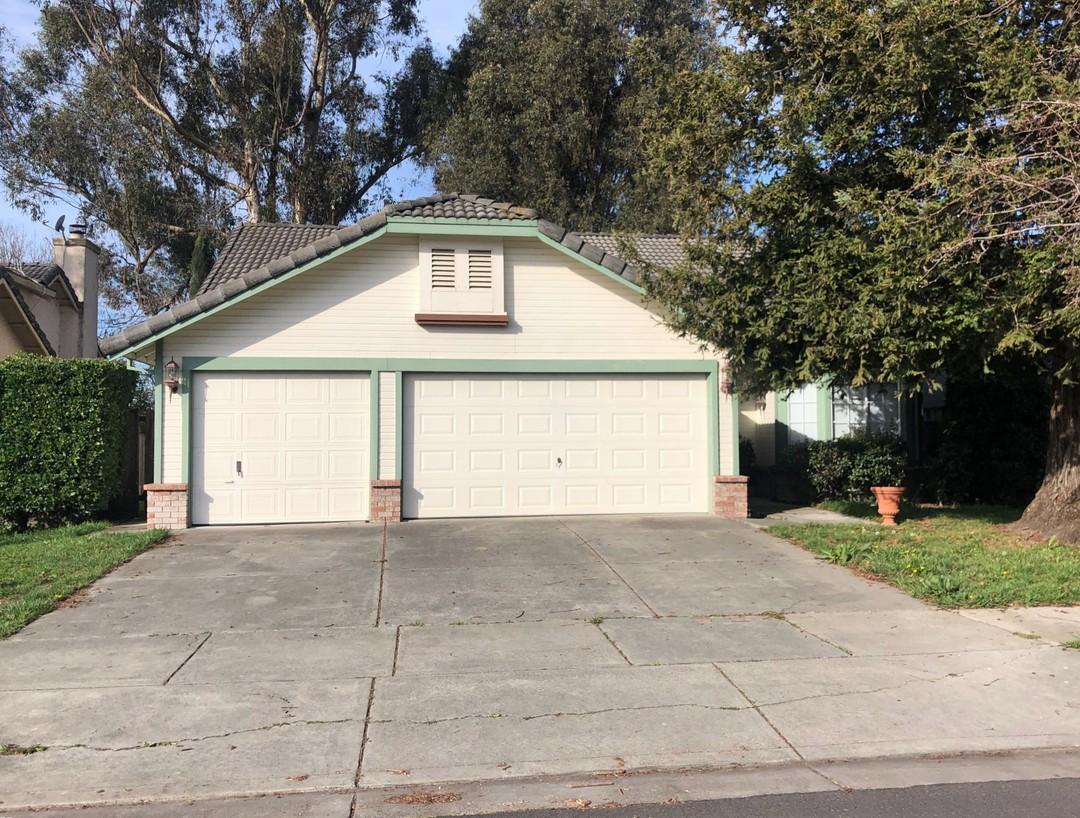 Trombetta St, Santa Rosa, CA 95407