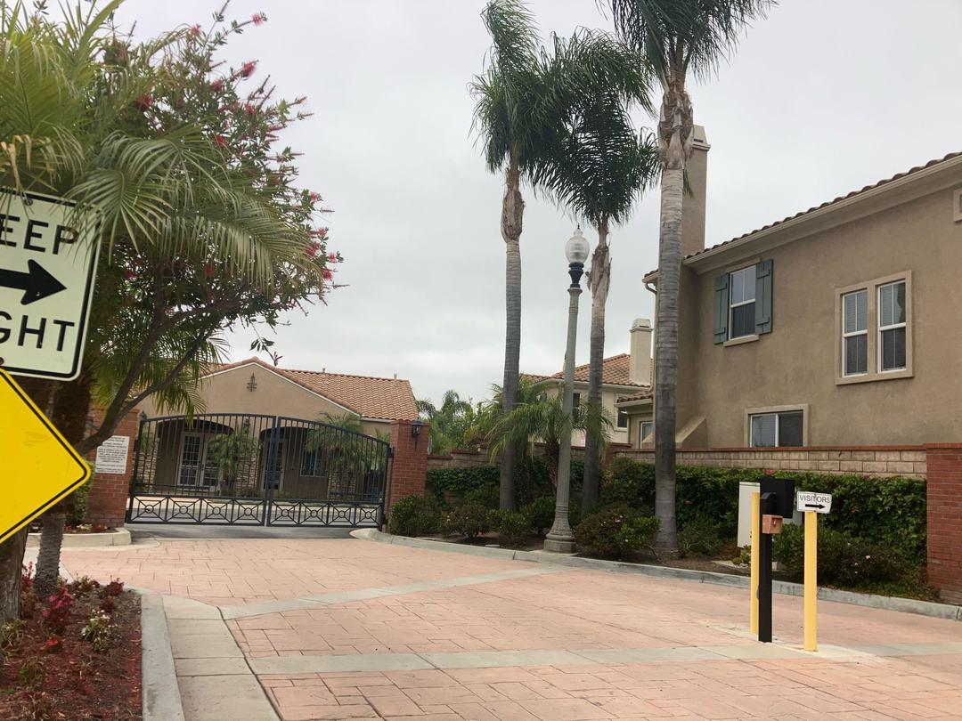 Calle Cataluna, Camarillo, CA 93012