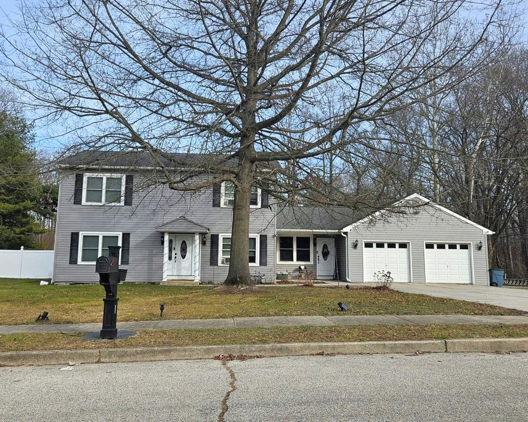 Ferro Dr, Sewell, NJ 08080