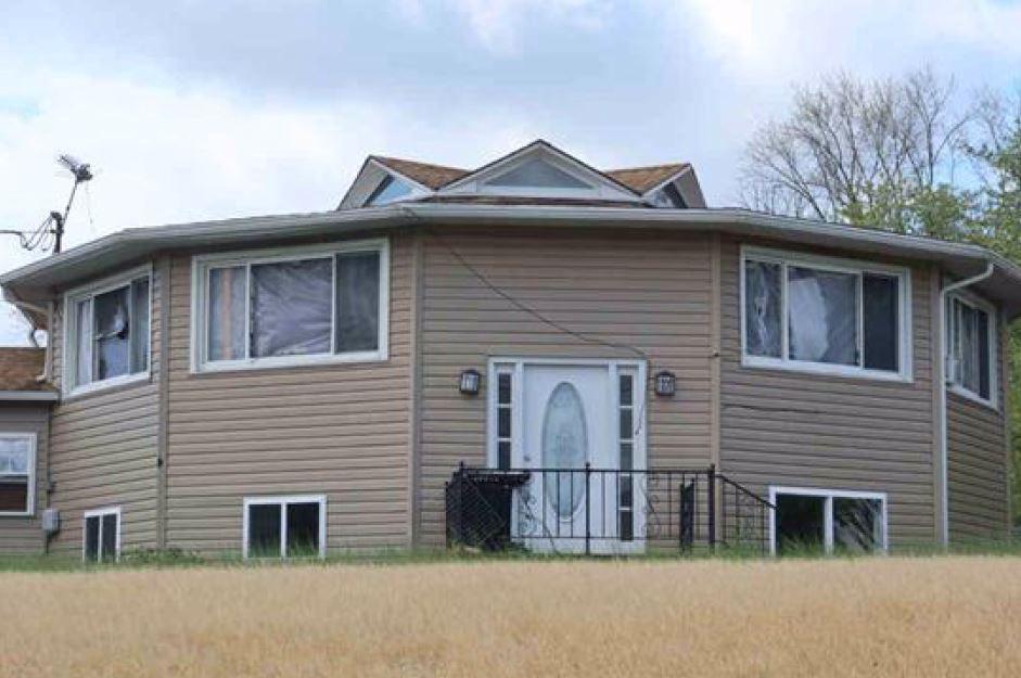 Roosevelt Ave, York, PA 17408