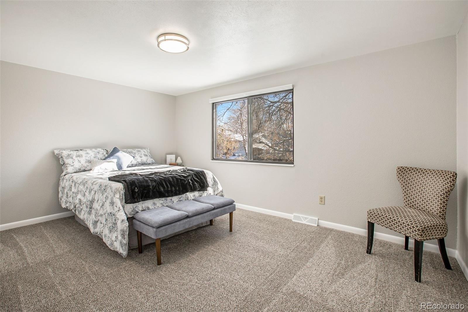 W 76th Ave, Arvada, CO 80003