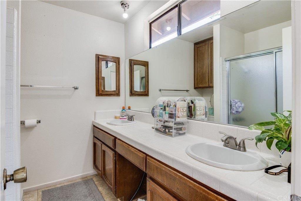 Sunland Blvd, Sunland, CA 91040