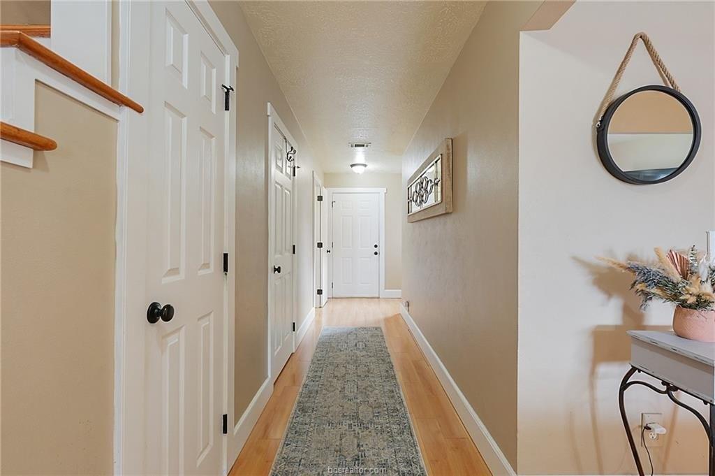 Bluff View Dr, Willis, TX 77318