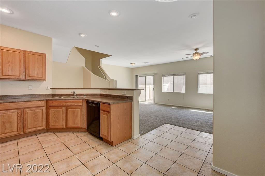 Rusty Ridge Ln, Henderson, NV 89002
