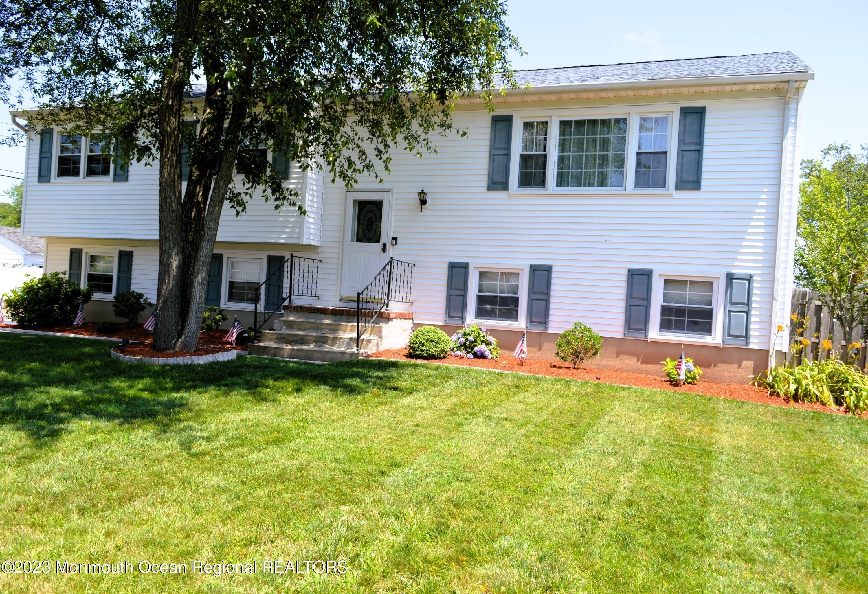 Havens Dr, Brick, NJ 08723
