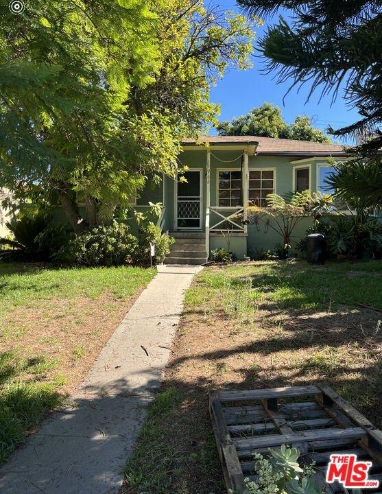 Valley Vista Blvd, Encino, CA 91316