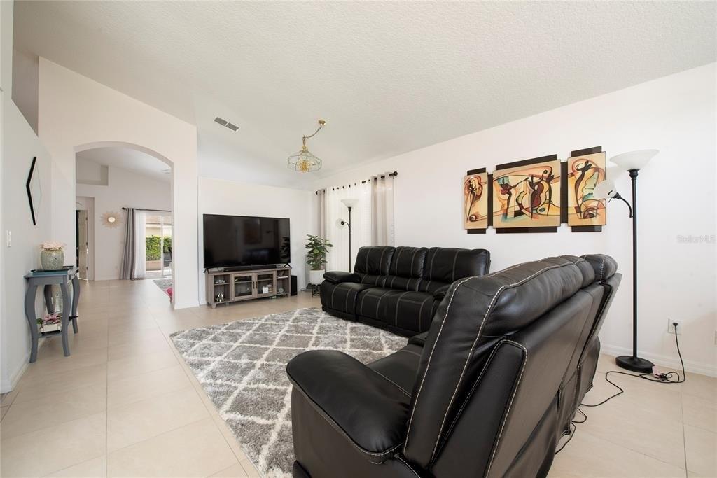 Crane Trace Cir, Orlando, FL 32837