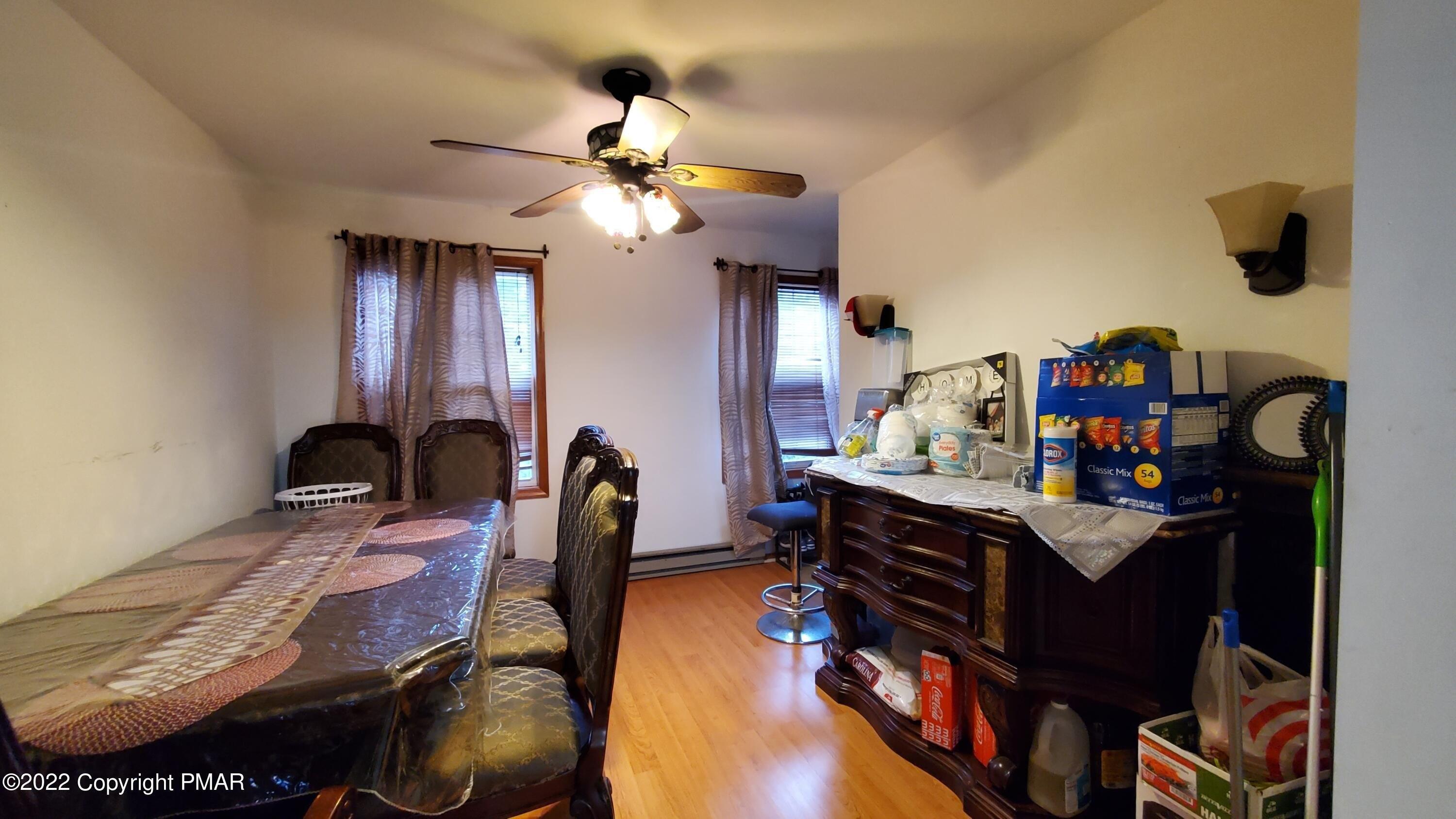 Rainbow Dr, Tobyhanna, PA 18466