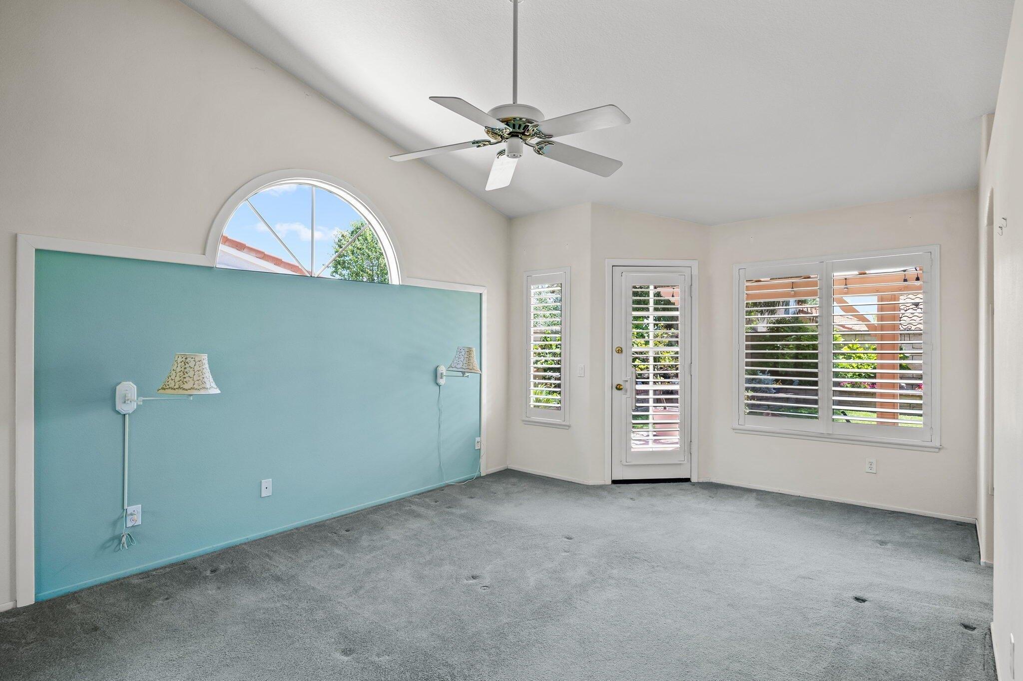 Oriole Cir, Fillmore, CA 93015