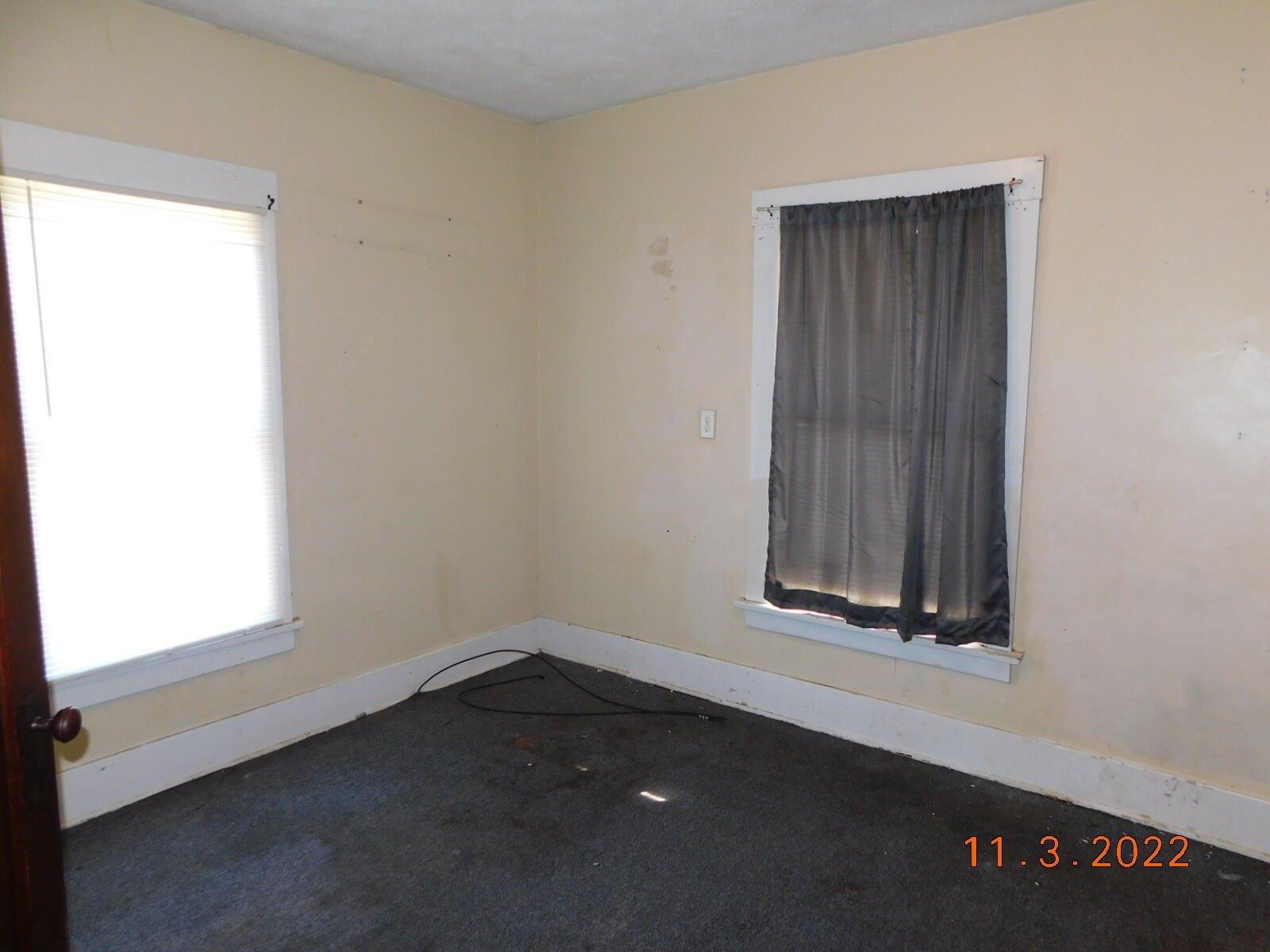 Kline Ave, Benton Harbor, MI 49022