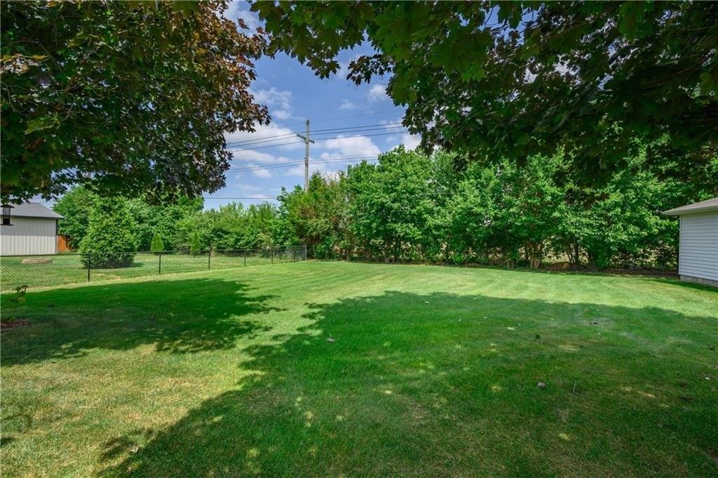 Hickory Rd, Indianapolis, IN 46239
