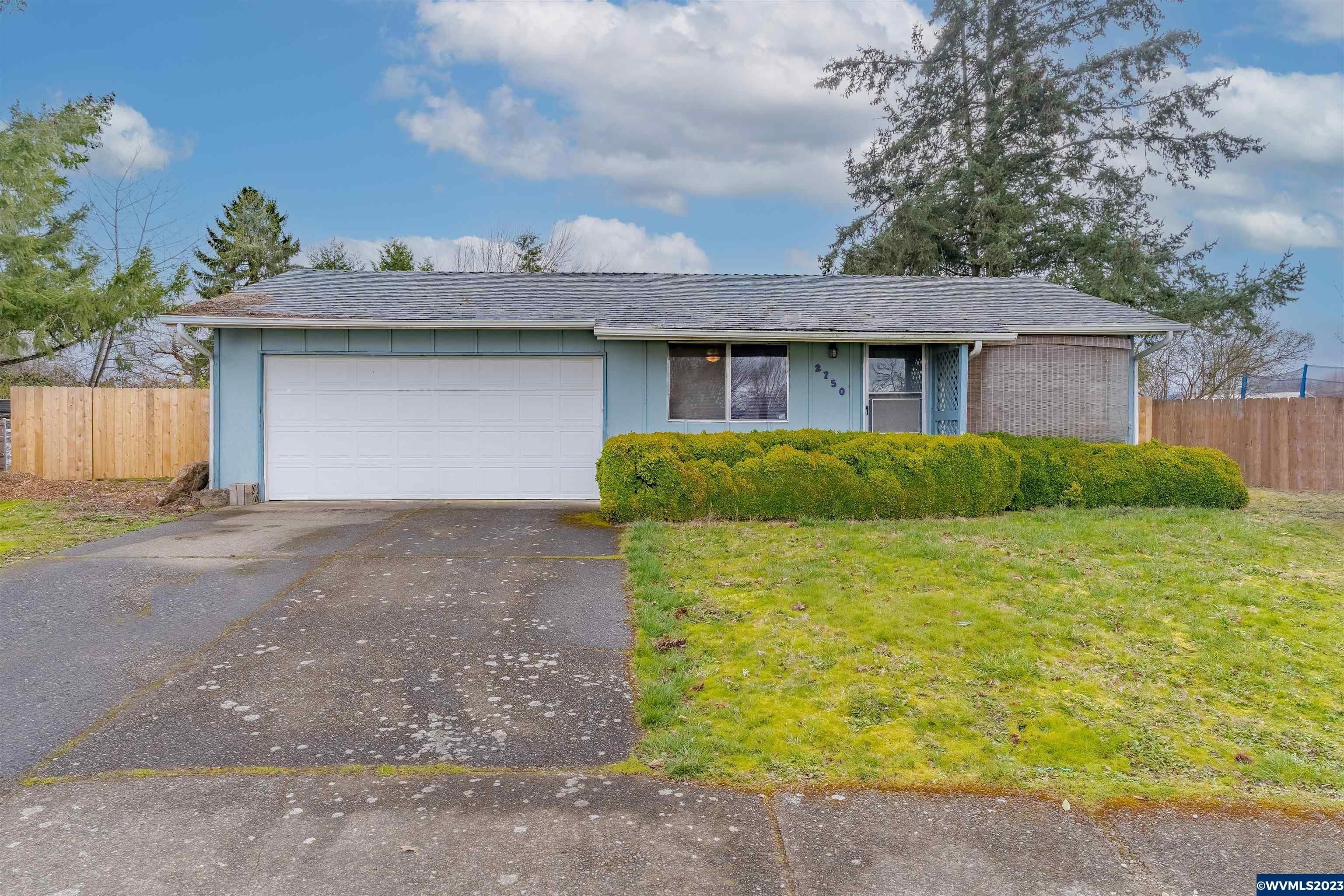S 7th St, Lebanon, OR 97355
