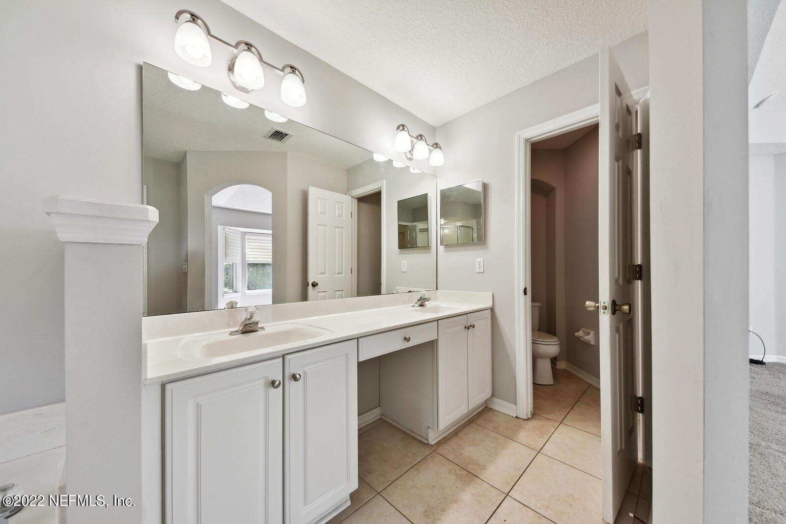 Lockwood Ln, Saint Johns, FL 32259