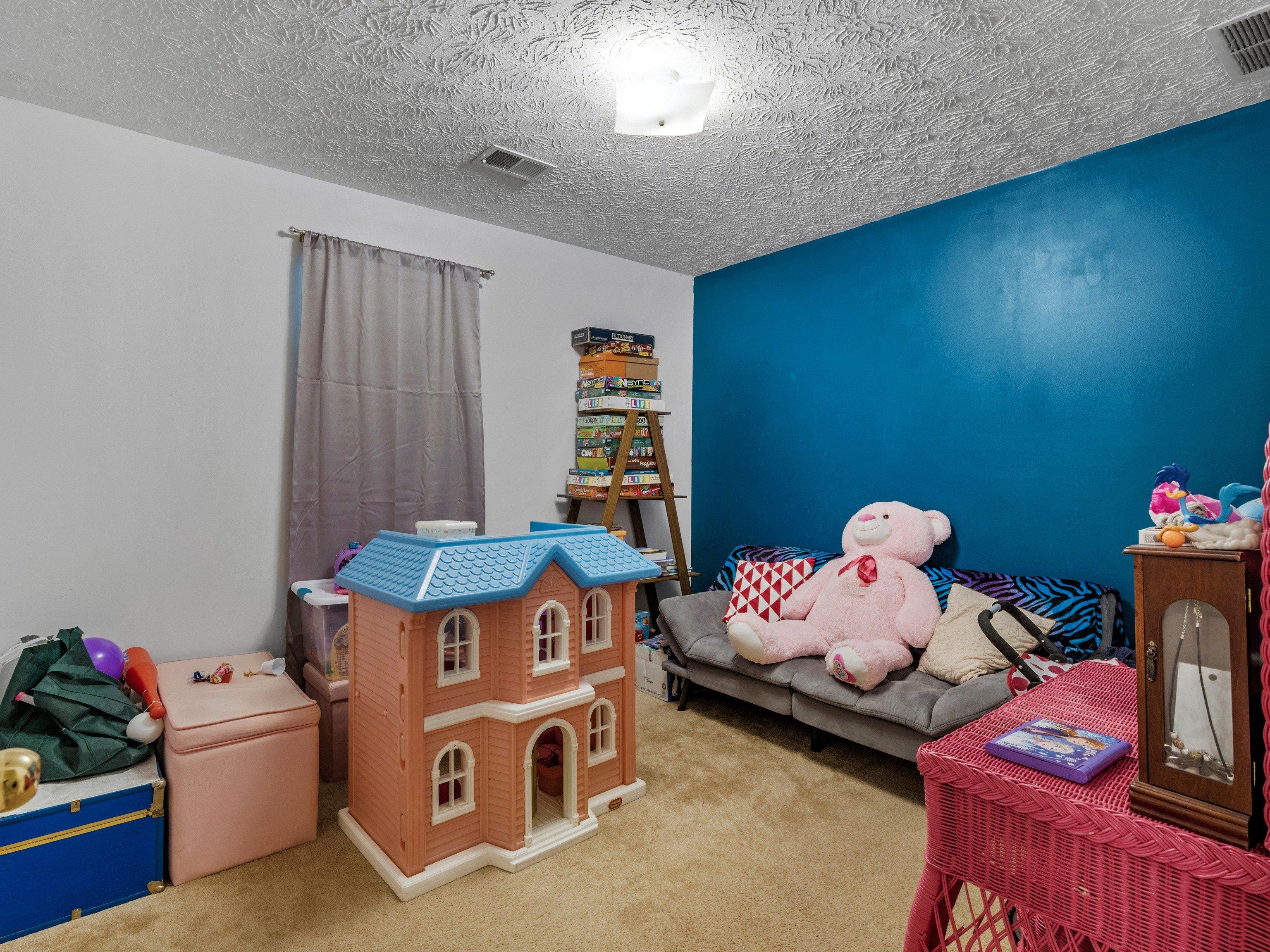 Meadow View Dr, Jackson, GA 30233