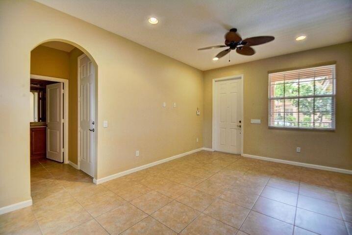 Briella Dr, Boynton Beach, FL 33437