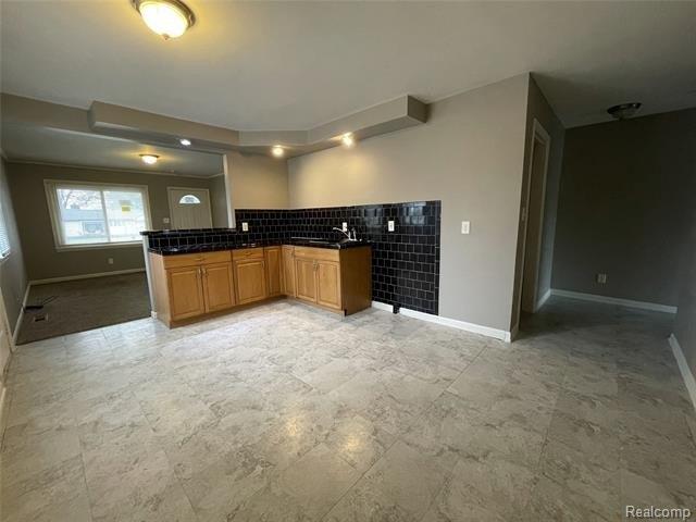 Wellington Ave, Warren, MI 48089