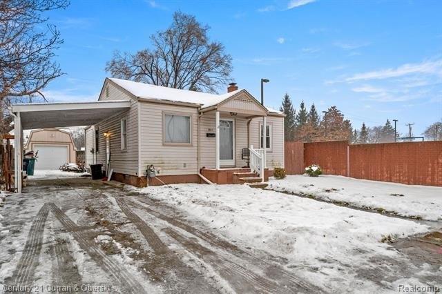 Cleophus Pkwy, Lincoln Park, MI 48146