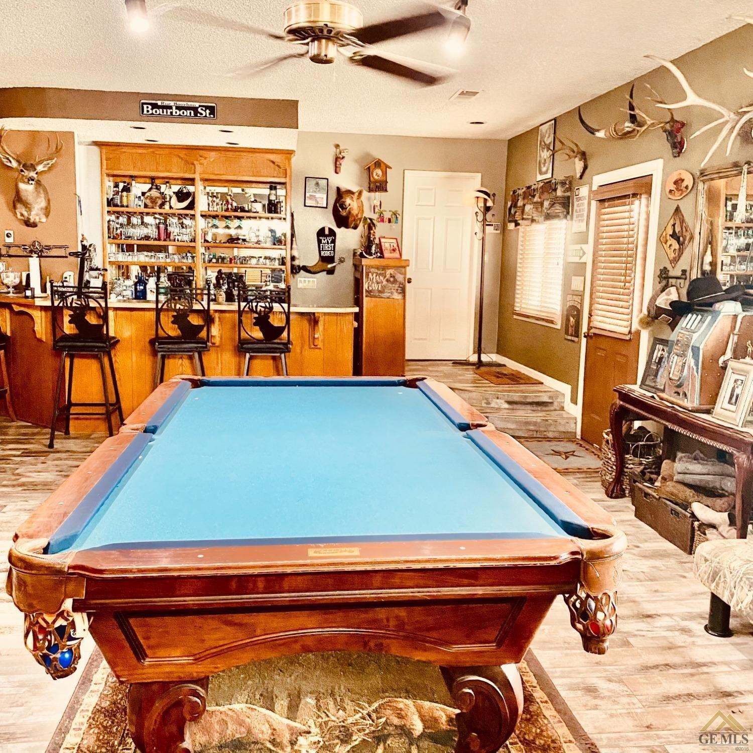 Houghton Rd, Bakersfield, CA 93313
