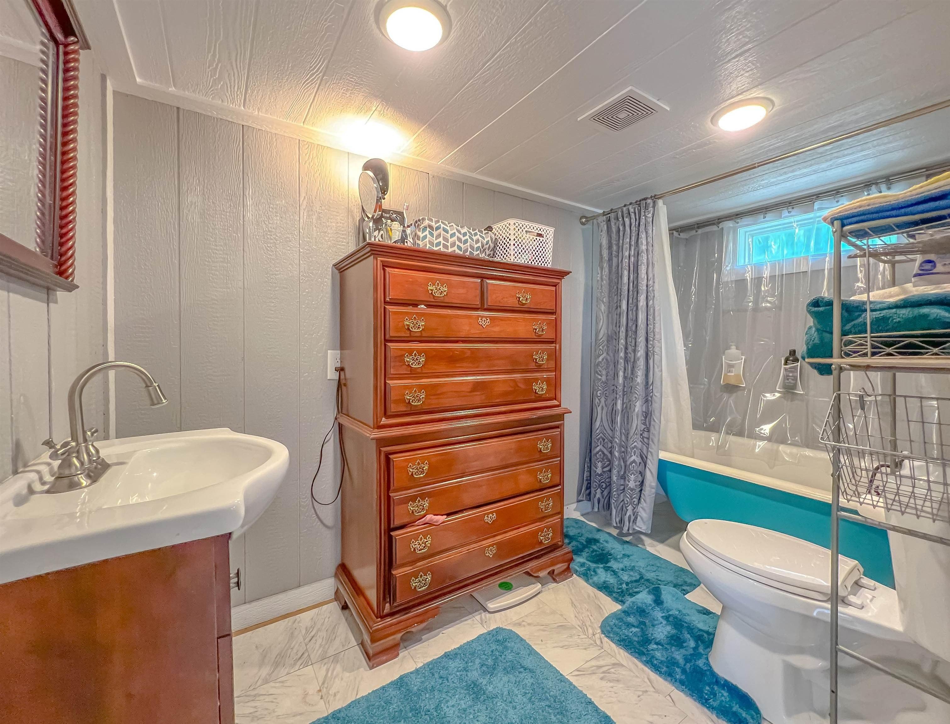 Larkin Ct E, Tallahassee, FL 32310