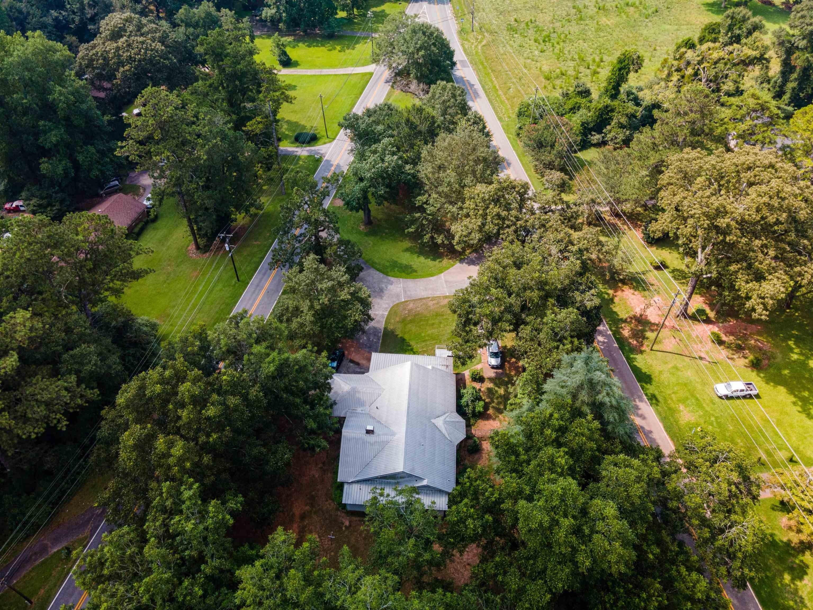 Youngs Mill Rd, Lagrange, GA 30241