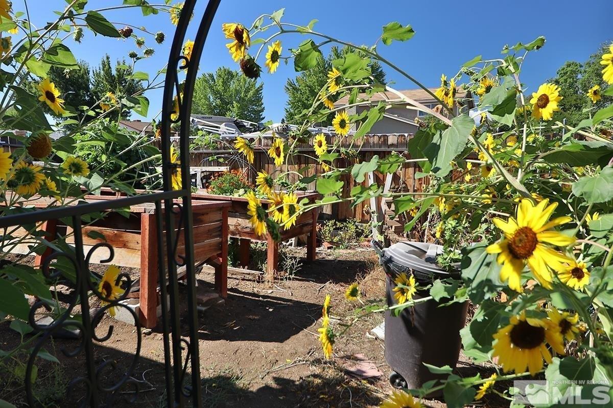 Glen Martin Dr, Sparks, NV 89434