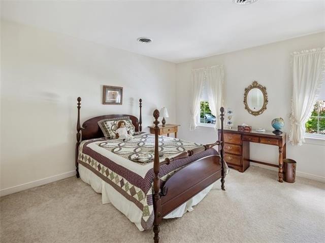 Glenmont Rd, North Chesterfield, VA 23236