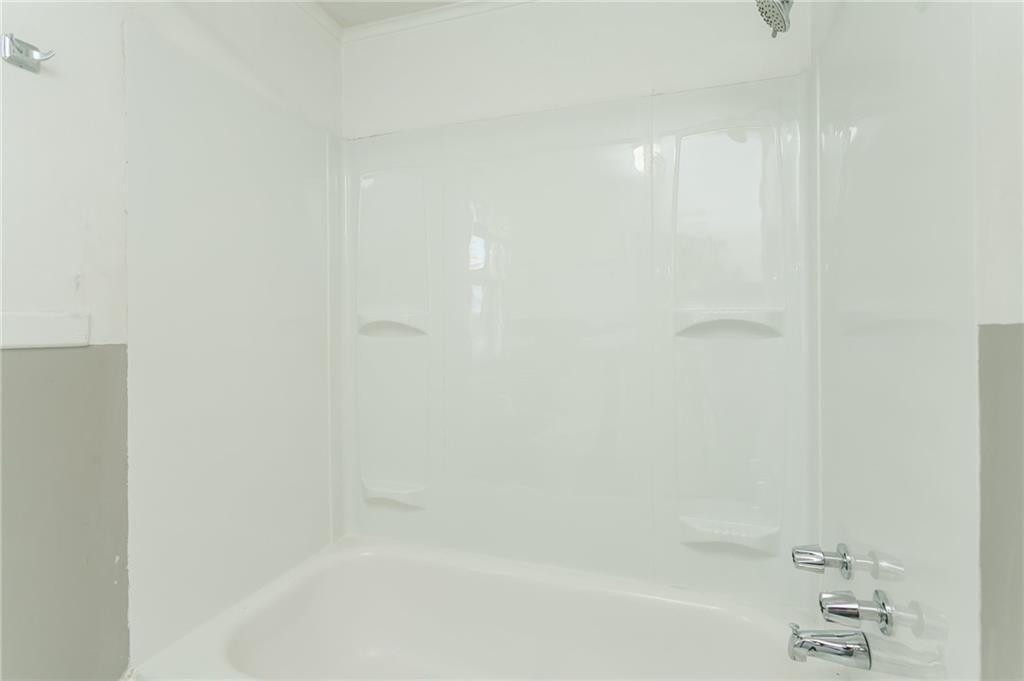 Blossom Rd, Rochester, NY 14610