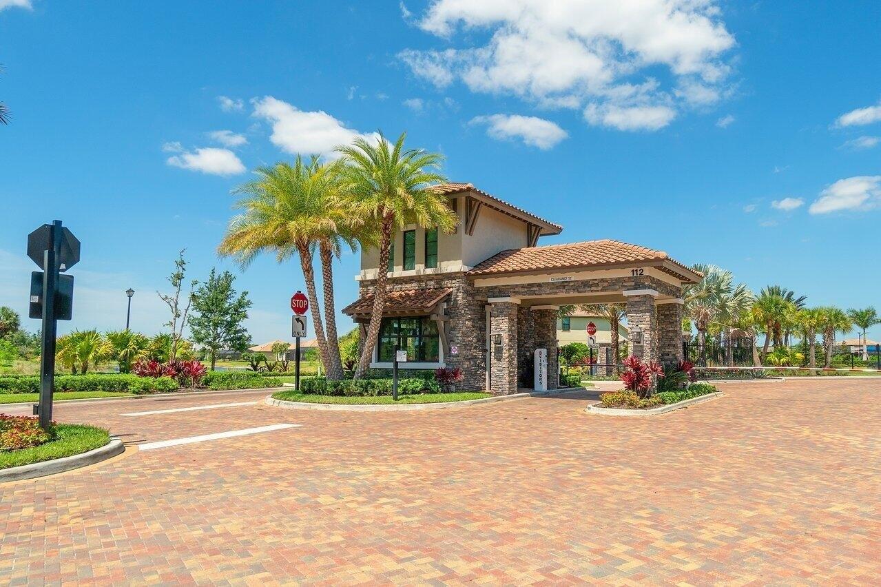 Blanca Isles Ln, Jupiter, FL 33478
