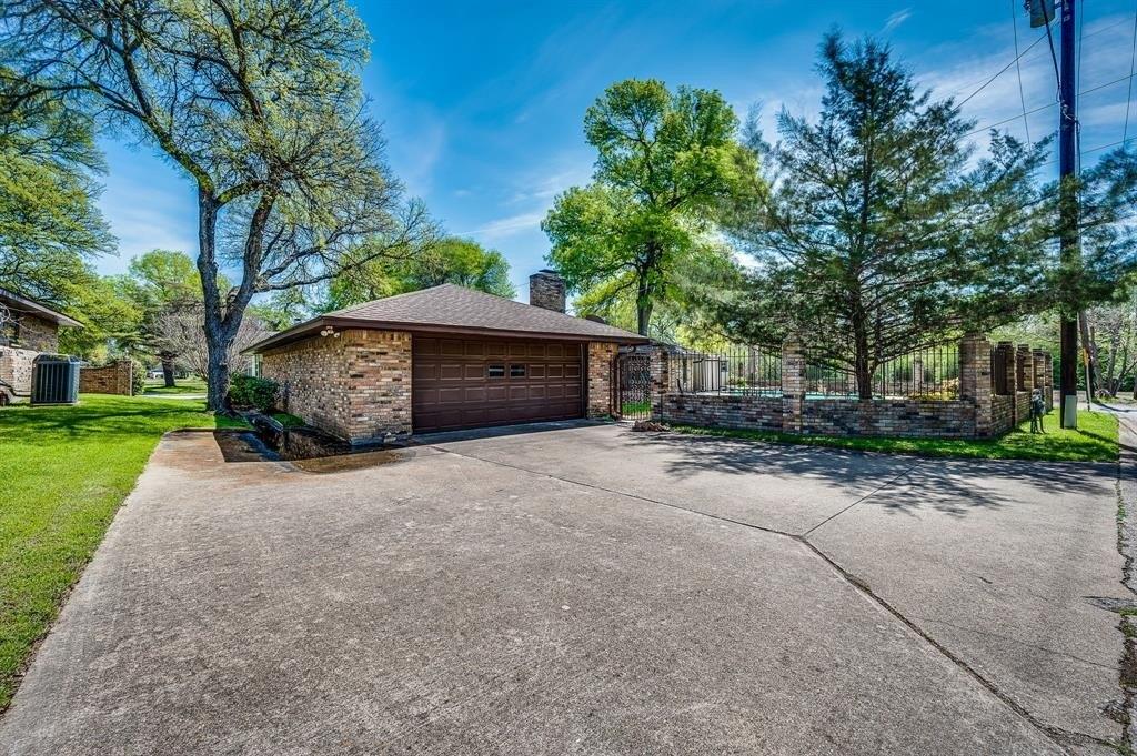 Thunderbrook Dr, Desoto, TX 75115