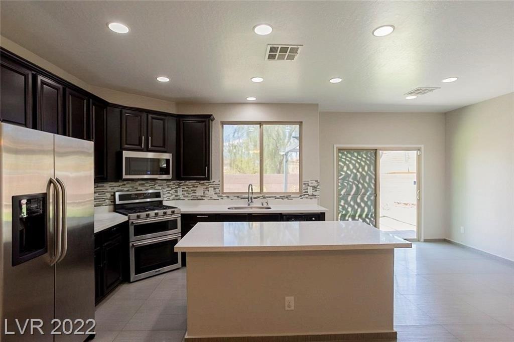 Plumeria Ave, North Las Vegas, NV 89081