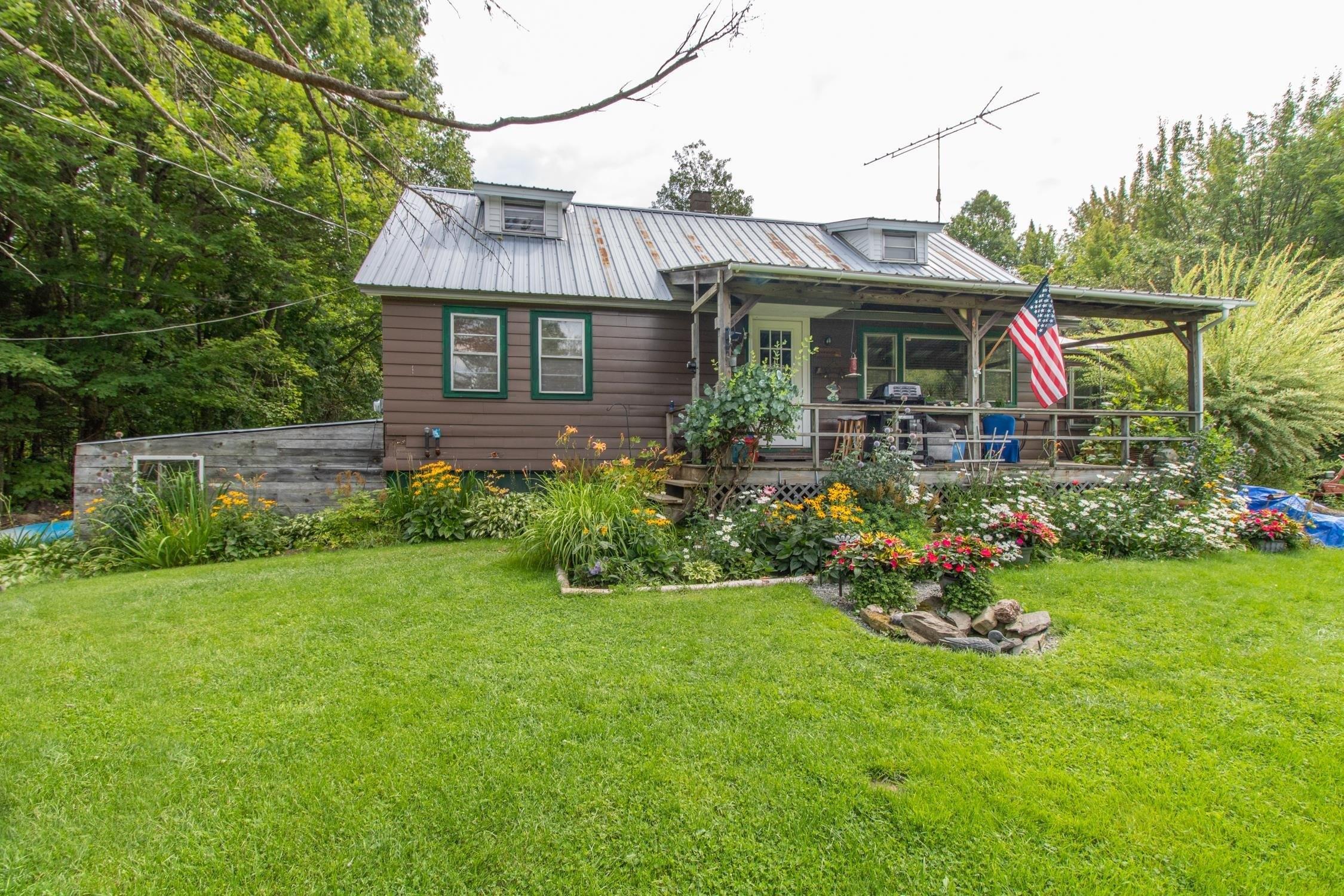 Toad Pond Rd, Morgan, VT 05853