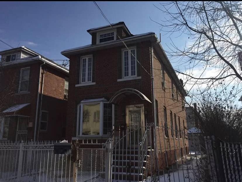 Story Ave, Bronx, NY 10473