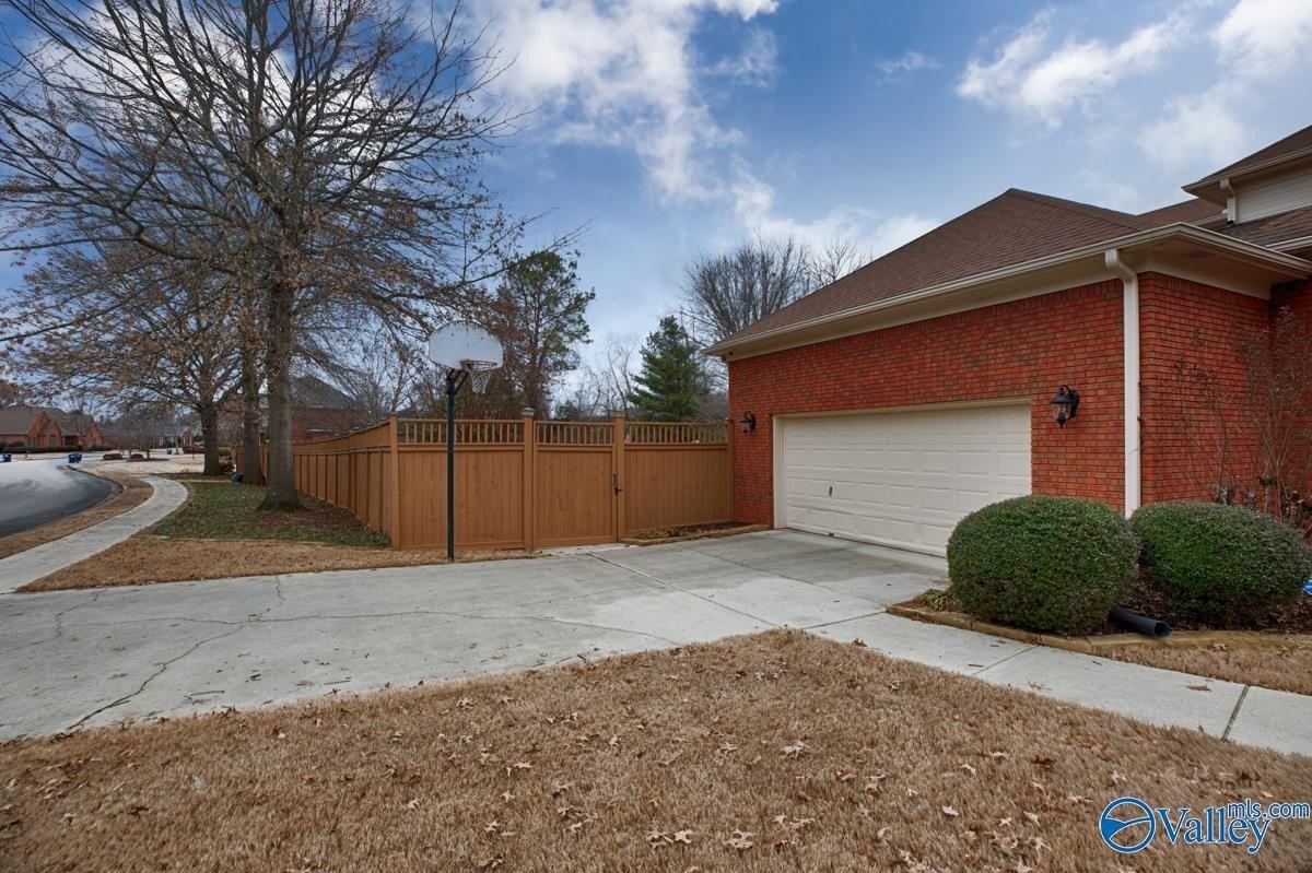 Rathford Ct, Madison, AL 35757