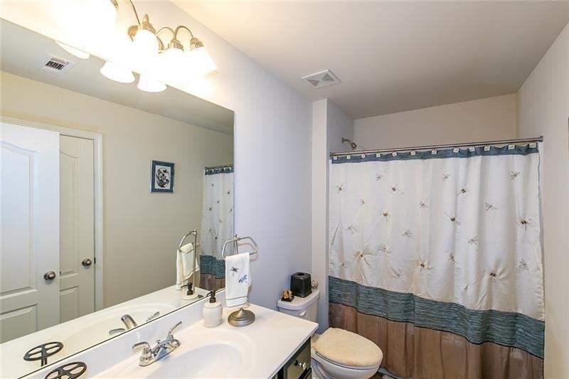 Granite Way, Newnan, GA 30265